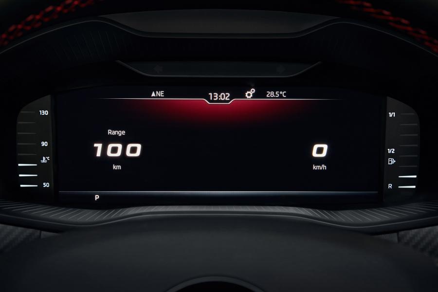 Панель приборов Skoda Kodiaq RS 2019 года  (WW) (фото 33 из 159)